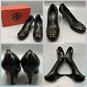 Tory Burch heels Elegant Black Pumps with Gold Accent